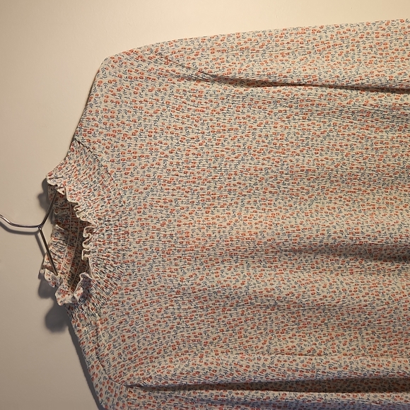 Floral long sleeve turtleneck - Picture 2 of 3